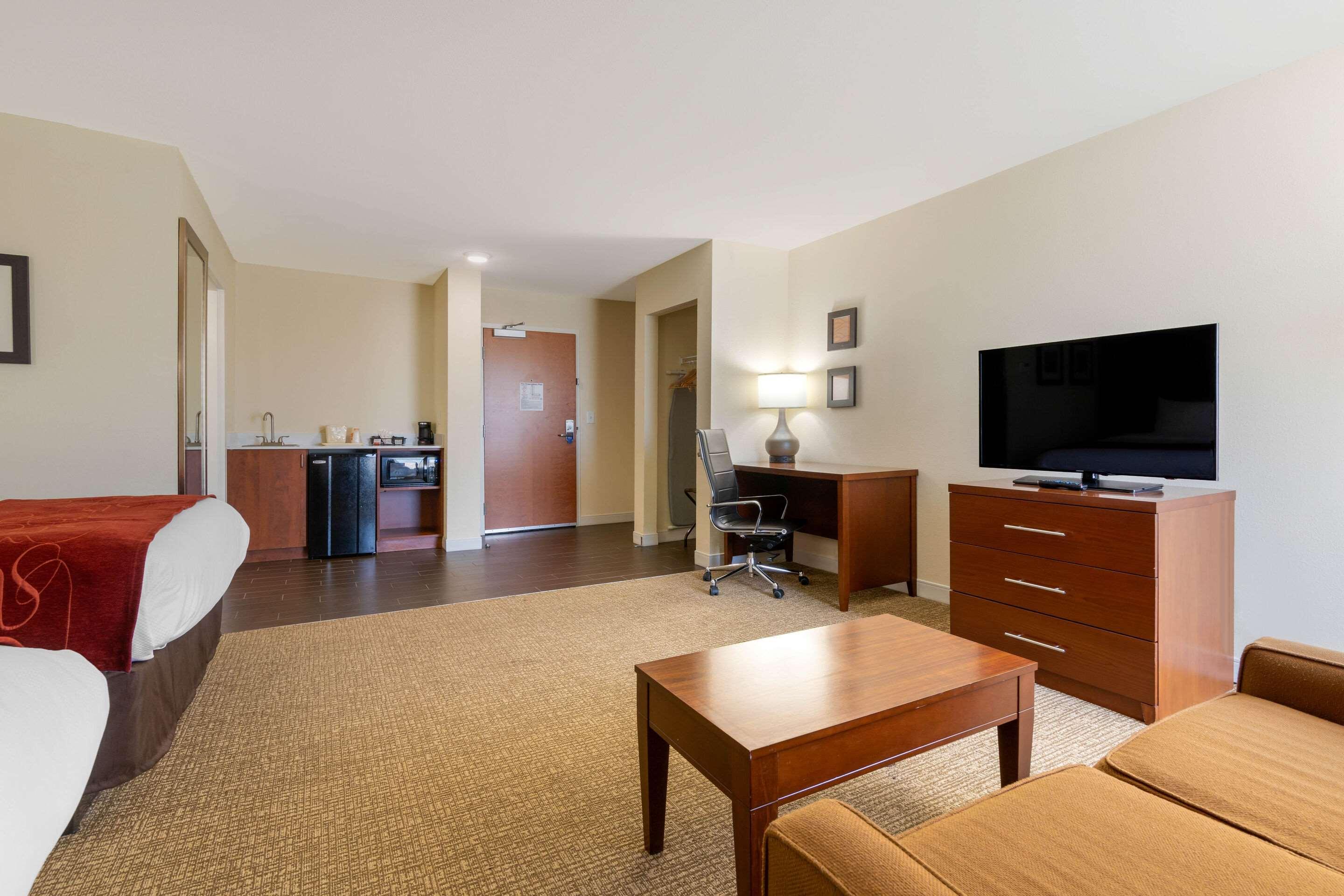 Comfort Inn & Suites Macon West Zewnętrze zdjęcie
