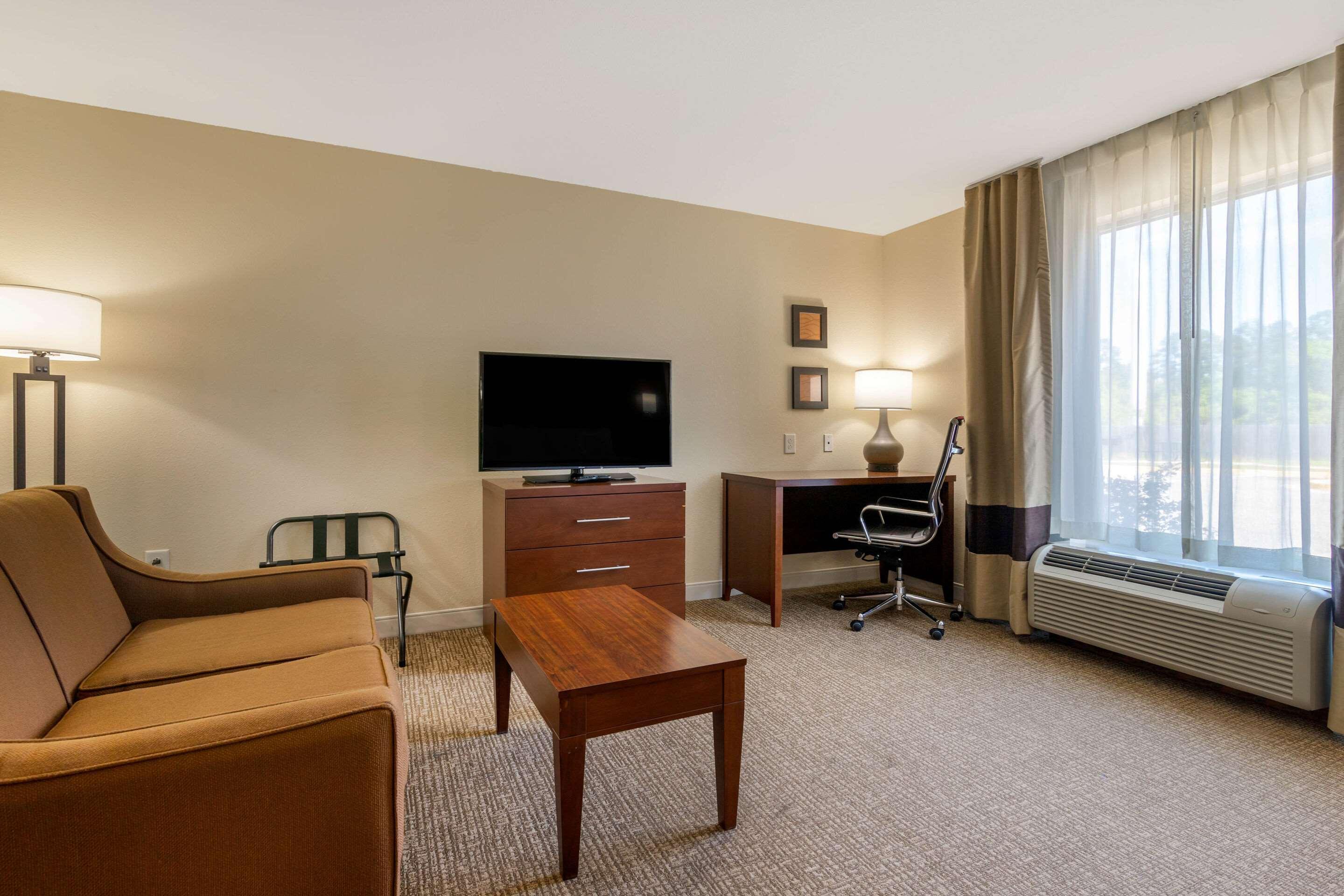Comfort Inn & Suites Macon West Zewnętrze zdjęcie