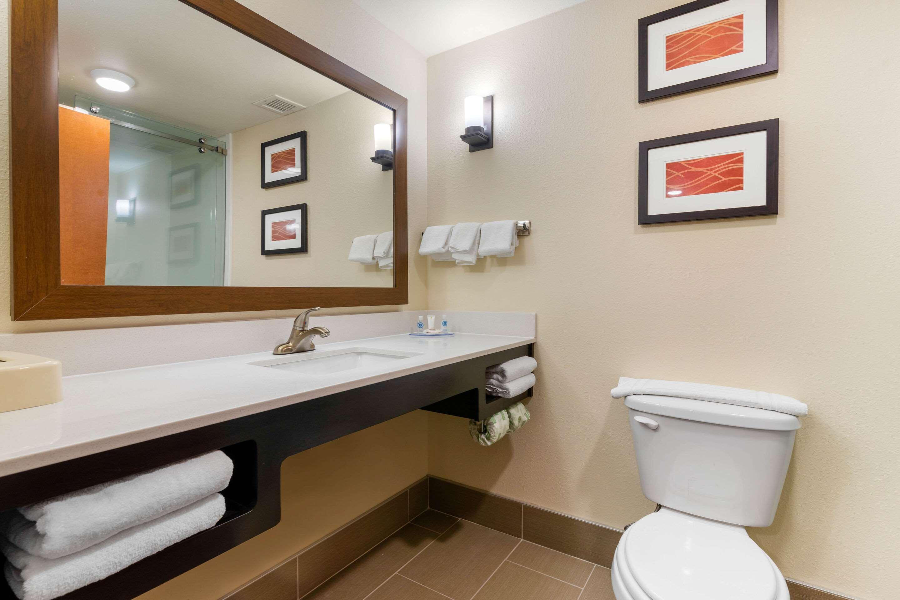 Comfort Inn & Suites Macon West Zewnętrze zdjęcie