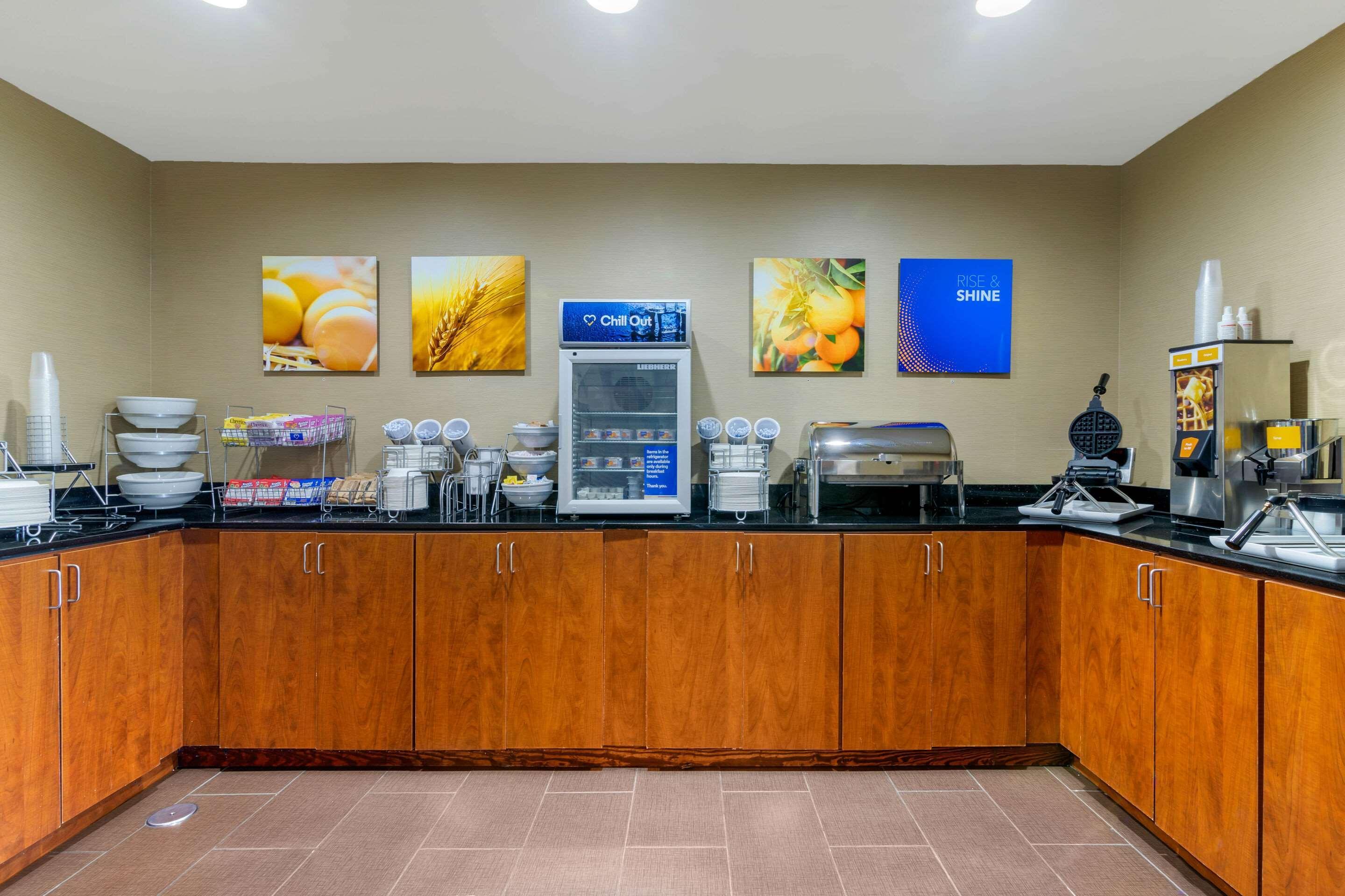 Comfort Inn & Suites Macon West Zewnętrze zdjęcie