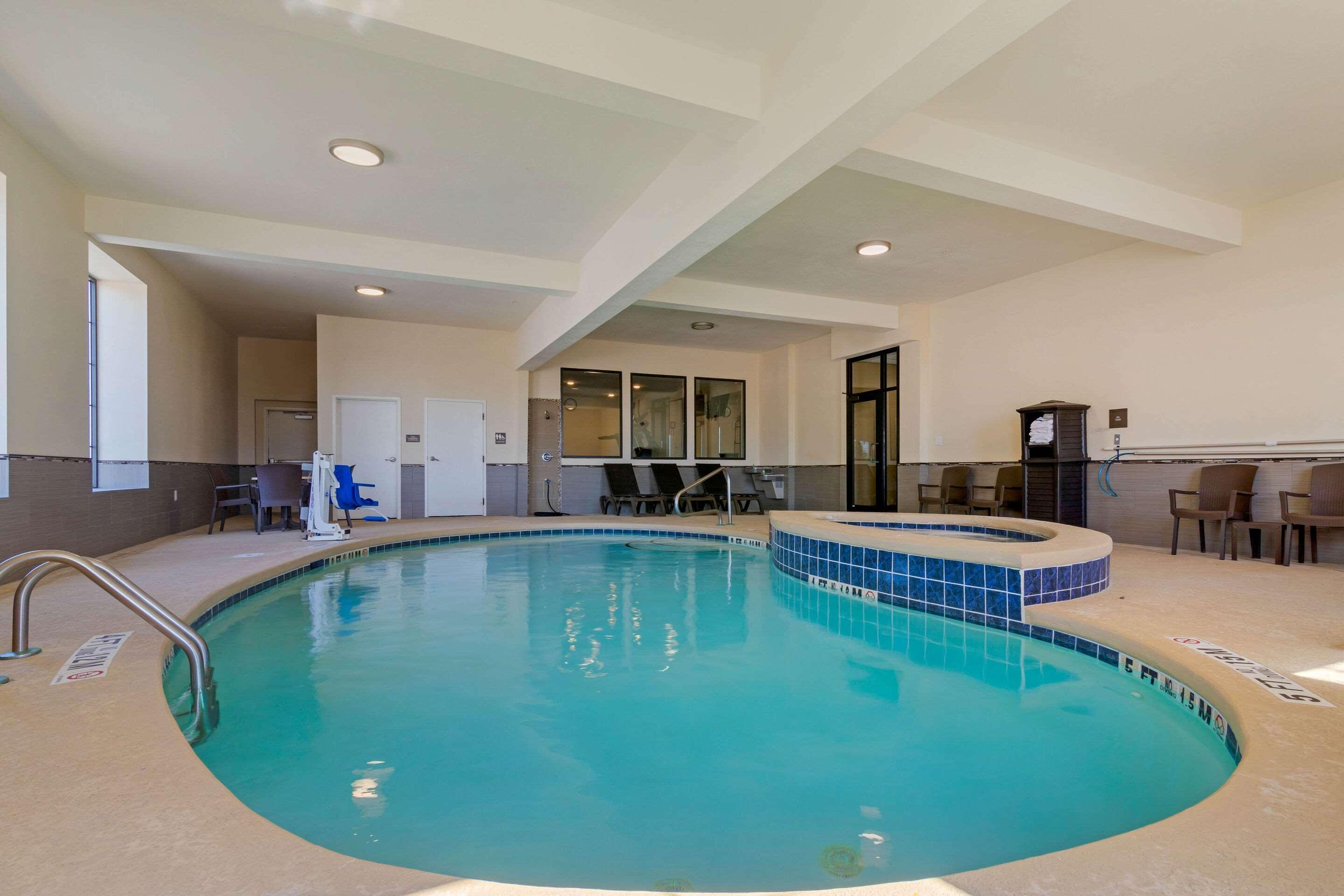 Comfort Inn & Suites Macon West Zewnętrze zdjęcie